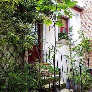 Lapetitemaisondeparis , Parigi Francia